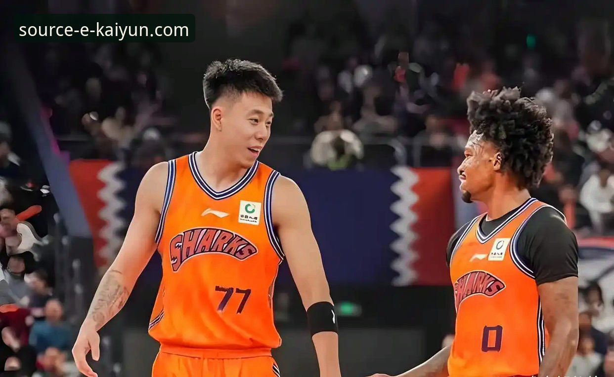 开云官网首页安全吗 揭秘上海男篮12连胜背后的战术密码:一次流畅的攻防转换分析